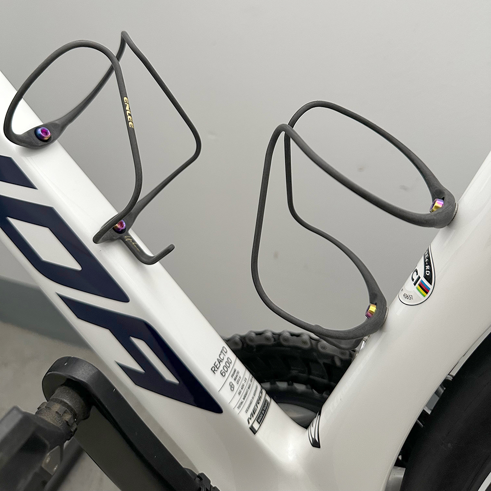 Ultra Cycling Gear - 9g Ultra Light Carbon Fiber Bicycle