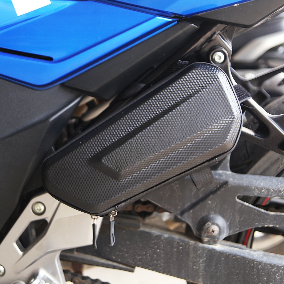 Motorcycle & Bike Side Bag | E - Carbon Fiber Saddle reseña y precio