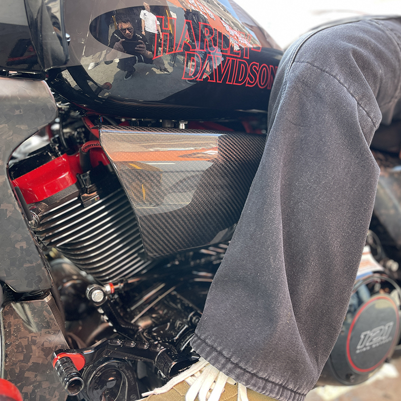 Motorcycle Mid-Frame Air Defle - Carbon Fiber Saddle reseña y precio