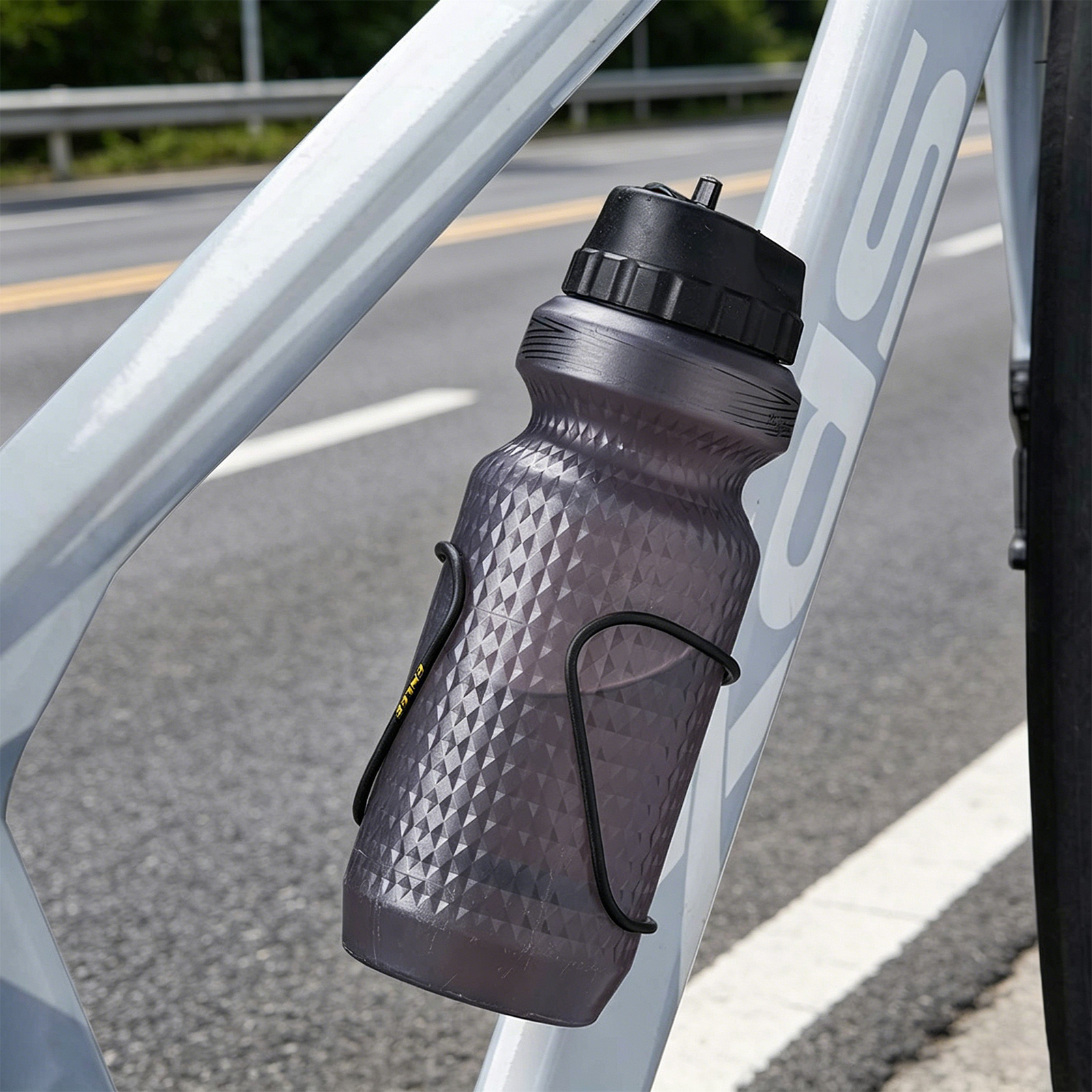 Ultra Light Bike Bottle Holder - Ultra Cycling Gear reseña y precio